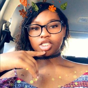 Meet your Posher, Keonna